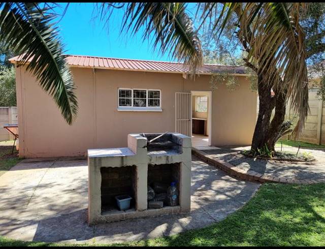 1 BEDROOM PROPERTY TO RENT IN MEYERHOF